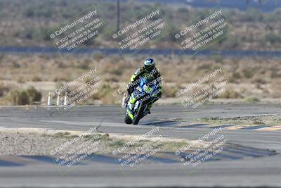 media/Oct-05-2025-CVMA (Sun) [[beeef4f201]]/Race 2-Supersport Middleweight/